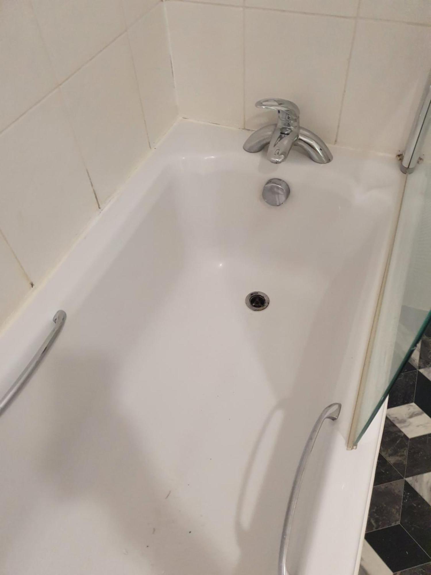 Quiet 2 Bedroom Flat In Darlington With Free Parking, Wi-Fi And More Luaran gambar